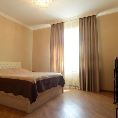 Old Tbilisi Apartment מראה חיצוני תמונה