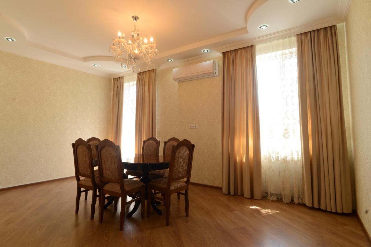 Old Tbilisi Apartment מראה חיצוני תמונה
