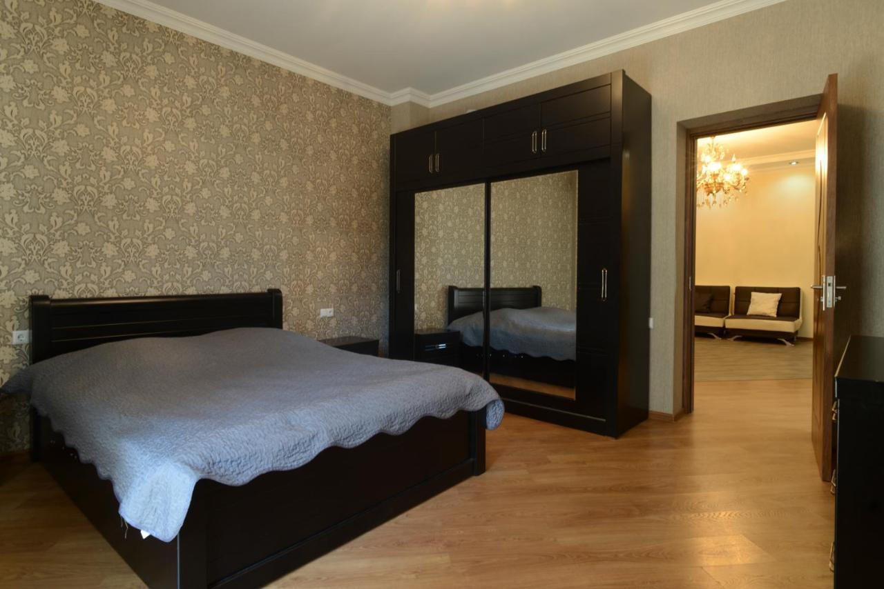 Old Tbilisi Apartment מראה חיצוני תמונה